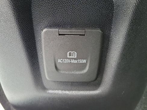 Certified 2023 Chevrolet Equinox Premier image 15