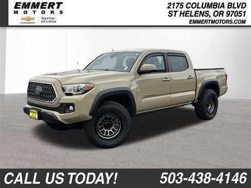 Used 2019 Toyota Tacoma TRD Off-Road image 1