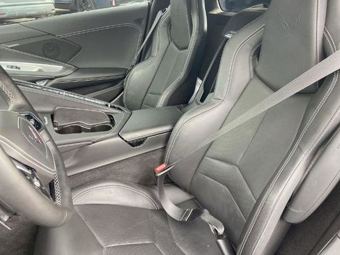 Used 2025 Chevrolet Corvette Stingray Coupe w/ 1LT image 15