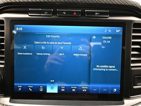 Used 2022 Ford F150 Lariat w/ Equipment Group 502A High AWD/4WD image 40
