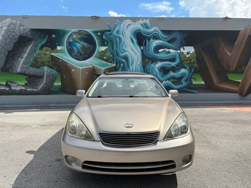 Used 2005 Lexus ES 330 FWD image 3