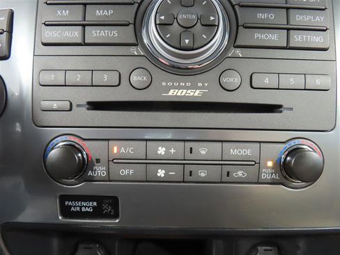 Used 2013 Nissan Armada Platinum w/ Platinum Reserve Pkg image 24