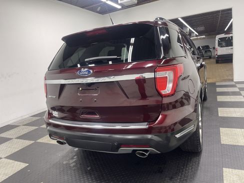 Used 2019 Ford Explorer Limited w/ Ford Safe & Smart Package image 5