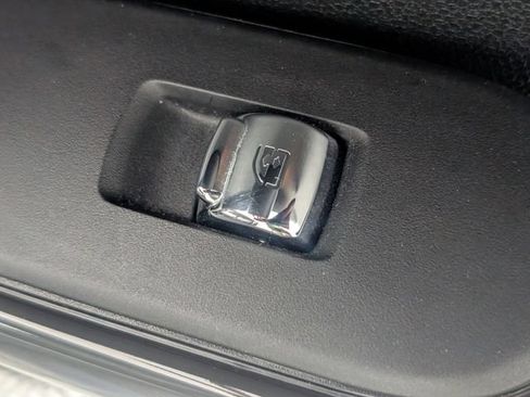 Used 2017 MINI Cooper 2-Door Hardtop FWD image 29