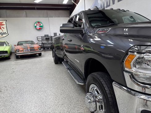 Used 2022 RAM 3500 Tradesman image 49