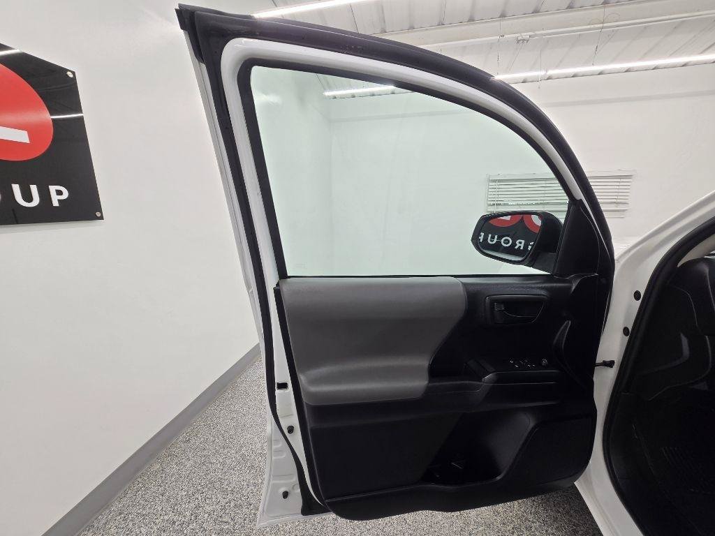 Used 2020 Toyota Tacoma SR RWD image 25