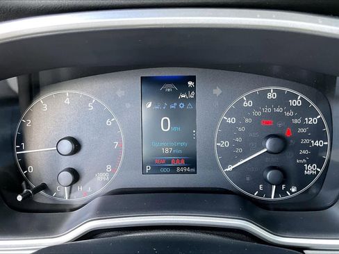 Used 2025 Toyota Corolla SE image 24