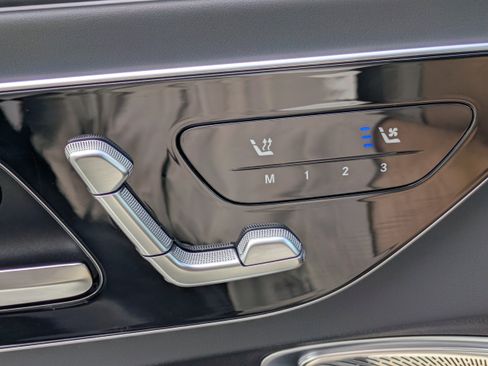 Certified 2025 Mercedes-Benz CLE 53 AMG 4MATIC Coupe image 25