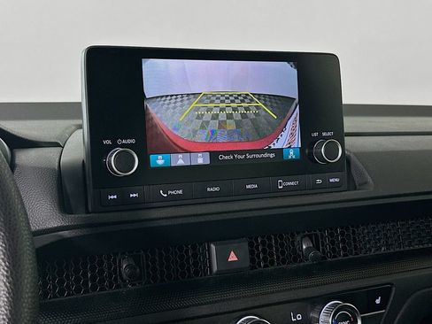 Used 2024 Honda CR-V EX image 18