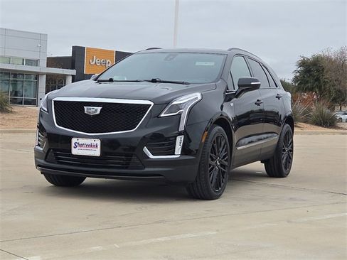 Used 2022 Cadillac XT5 Sportv w/ Technology Package image 3