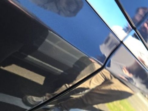 Used 2018 Tesla Model X image 16