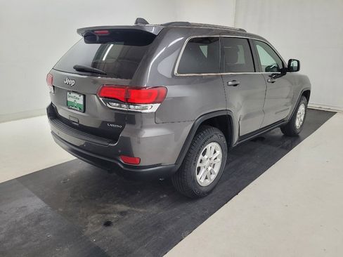 Used 2020 Jeep Grand Cherokee Laredo w/ Security & Convenience Group AWD/4WD image 9