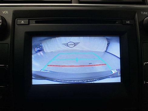 Used 2016 Toyota Camry LE FWD image 26