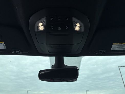 New 2026 Chrysler Pacifica Select w/ S Appearance Package image 34