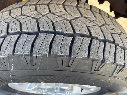 Used 2014 Ford F250 XLT w/ XLT Value Package image 6