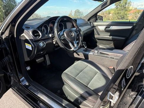 Used 2013 Mercedes-Benz C 250 Sedan image 8