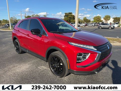 Used 2023 Mitsubishi Eclipse Cross LE image 7