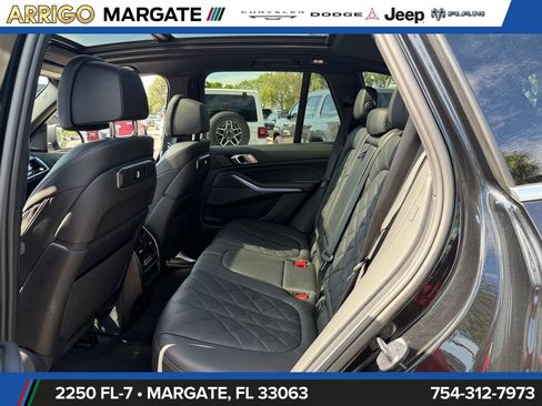 Used 2024 BMW X5 sDrive40i w/ Premium Package RWD image 11