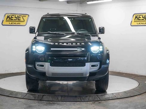 Used 2023 Land Rover Defender 90 S image 6