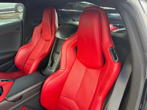 Used 2020 Chevrolet Corvette Stingray Preferred Cpe w/ 2LT Preferred Equipment Group RWD image 11