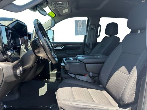 Certified 2024 Chevrolet Silverado 2500 LT w/ Convenience Package AWD/4WD image 10