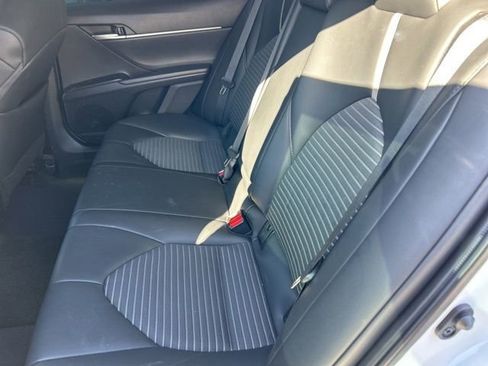 Used 2024 Toyota Camry SE w/ Convenience Package image 8