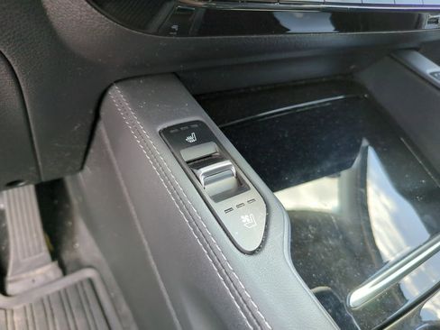 Used 2020 Kia Telluride EX w/ EX Premium Package FWD image 23