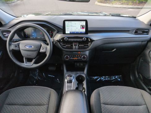 Used 2025 Ford Escape Active AWD/4WD image 14