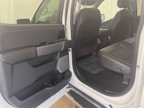 Used 2022 Ford F150 Lariat w/ Equipment Group 502A High image 21