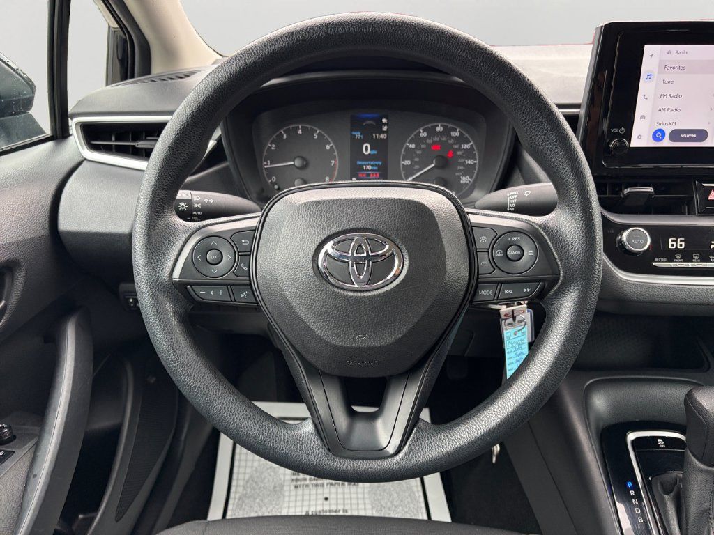 Used 2024 Toyota Corolla LE FWD image 19