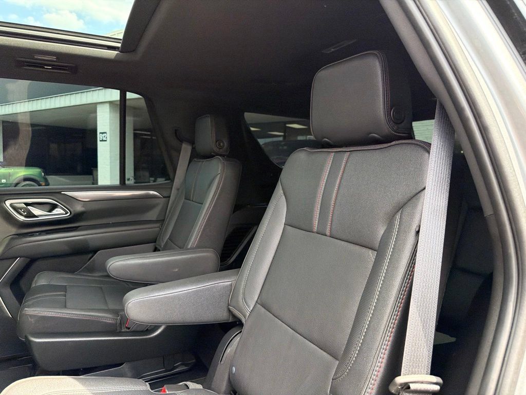Used 2023 Chevrolet Tahoe RST w/ Luxury Package AWD/4WD image 43
