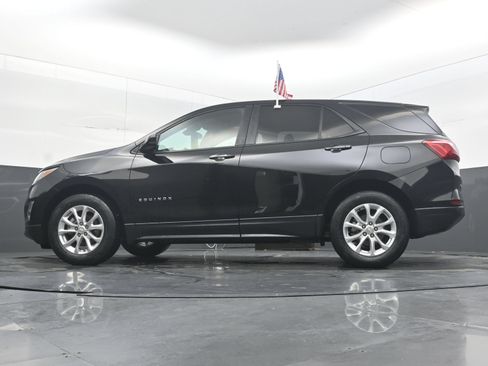 Used 2021 Chevrolet Equinox LS w/ LS Convenience Package FWD image 29