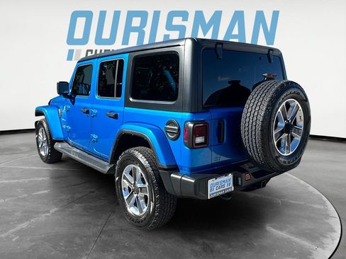 Used 2022 Jeep Wrangler Unlimited Sahara w/ Cold Weather Group AWD/4WD image 4