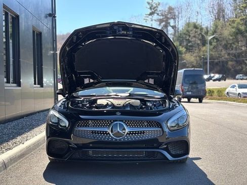 Certified 2019 Mercedes-Benz SL 550 image 76