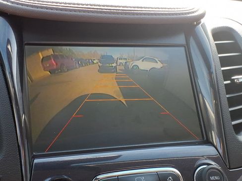 Used 2015 Chevrolet Impala LT w/ Convenience Package image 9