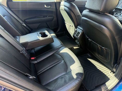 Used 2020 Kia Optima Premium image 37