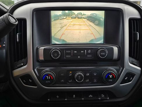 Used 2016 GMC Sierra 1500 SLT w/ Suspension Package, Off-Road AWD/4WD image 18