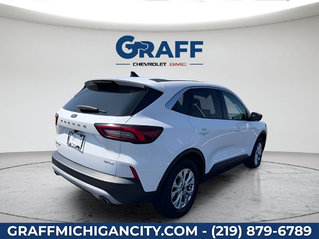 Used 2024 Ford Escape Active AWD/4WD image 5