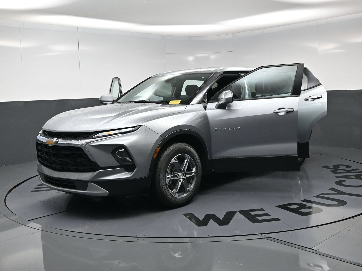 Used 2026 Chevrolet Blazer LT FWD image 22