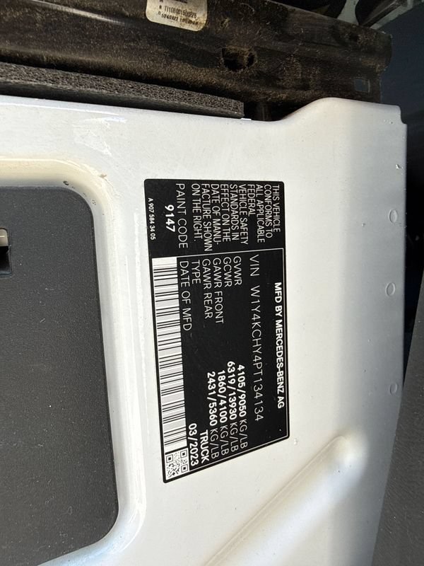 Used 2023 Mercedes-Benz Sprinter 2500 image 25