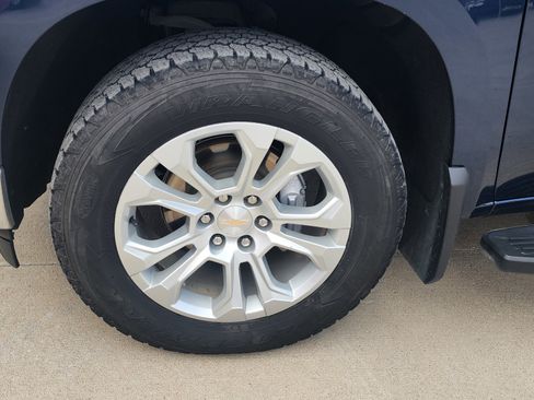 Used 2022 Chevrolet Silverado 1500 LTZ w/ LTZ Premium Package image 10