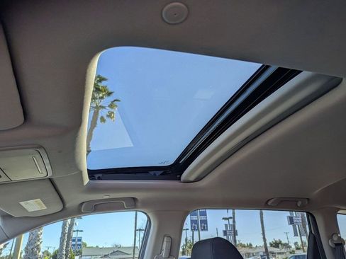 Used 2024 Honda CR-V EX image 6