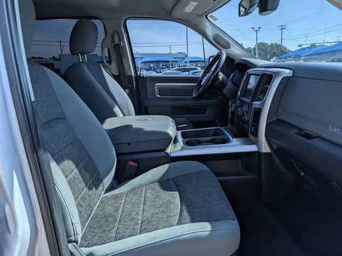 Used 2019 RAM 1500 Lone Star AWD/4WD image 28