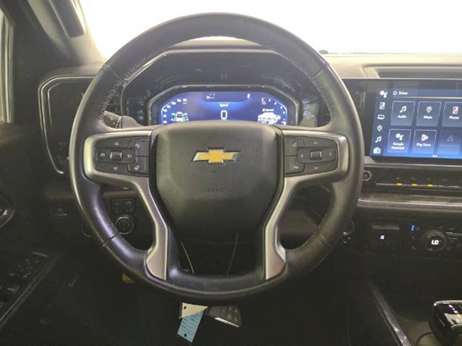 Used 2023 Chevrolet Silverado 1500 LTZ w/ LTZ Convenience Package II AWD/4WD image 14