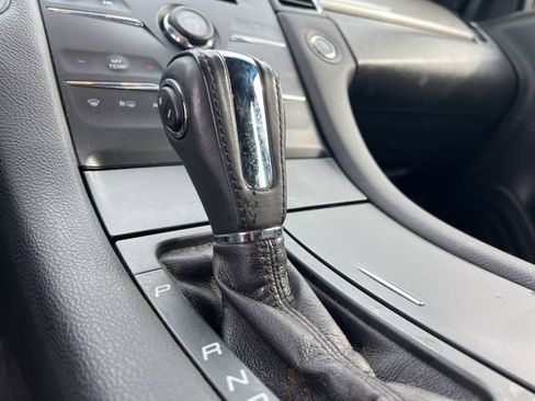 Used 2015 Ford Taurus SEL w/ Equipment Group 201A image 22