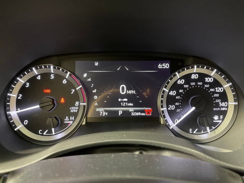 Certified 2024 Toyota Highlander XSE FWD image 18