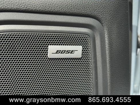 Used 2024 Porsche Macan AWD/4WD image 16