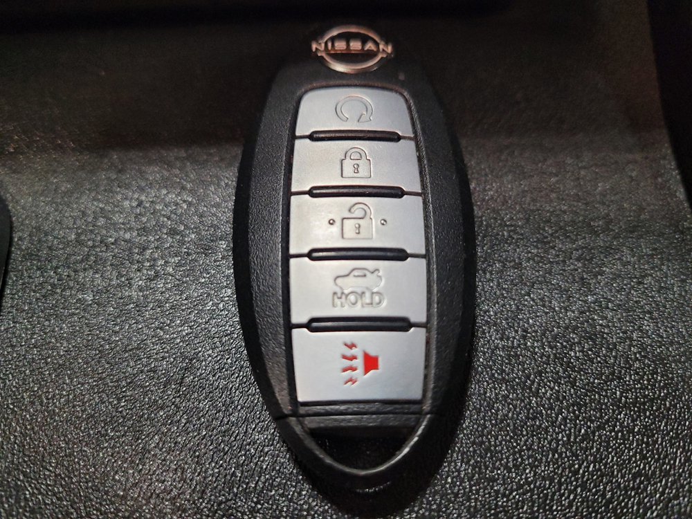 Used 2025 Nissan Altima 2.5 S FWD image 32