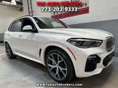 Used 2019 BMW X5 xDrive50i w/ M Sport Package AWD/4WD image 1