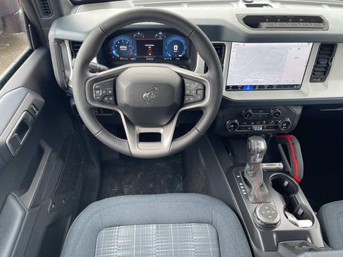 New 2026 Ford Bronco Heritage Edition AWD/4WD image 11